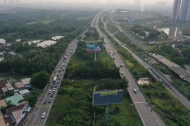 Trụ quảng cáo ở TP.HCM được quản lý như thế nào?