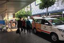 Cận ngày thu phí taxi vào sân bay Tân Sơn Nhất, Sở GTVT lên tiếng