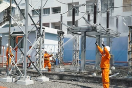 UBND TP.HCM yêu cầu các tổ chức, cá nhân tiết kiệm điện