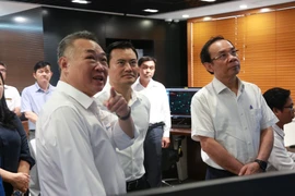 Bí thư Thành ủy TP.HCM Nguyễn Văn Nên làm việc với Điện lực TP.HCM