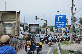 Phân luồng giao thông ở khu vực nút giao Mỹ Thủy, TP Thủ Đức