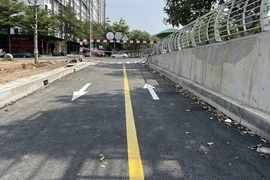  Thêm nơi quay đầu xe ở đường Mai Chí Thọ: Tiện cho nhiều người dân