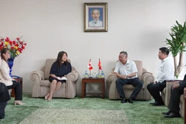 EVNHCMC làm việc với Bộ trưởng Phát triển kinh tế, Thương mại quốc tế và Xúc tiến xuất khẩu Canada