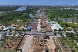 Vành đai 3 TP.HCM: Hi vọng tháng 6 đủ cát để kịp tiến độ