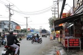 TP Thủ Đức, quận 8, Gò Vấp... đẩy nhanh thu phí lòng đường, hè phố