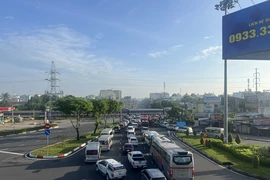 Gấp rút mở rộng quốc lộ, cao tốc kết nối với TP.HCM