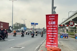 Cấm ô tô di chuyển dưới chân cầu Rạch Chiếc lưu thông qua đường Võ Nguyên Giáp, TP Thủ Đức