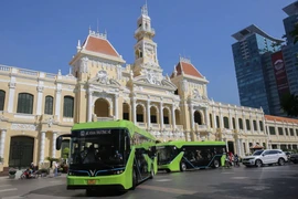 Cán bộ từ Bình Dương, Bà Rịa-Vũng Tàu về TP.HCM làm việc sẽ được đưa rước miễn phí