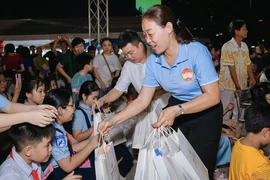 EVNGENCO3 mang Tết Trung thu ấm áp đến với thiếu nhi và trẻ em khó khăn