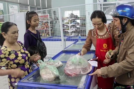 Ra mắt cửa hàng giải cứu thịt heo đầu tiên 