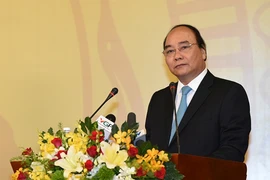 Đối thoại với DN, Thủ tướng dẫn lại lời Bạch Thái Bưởi