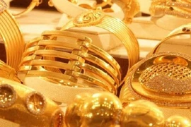 Giá vàng lại tăng nóng vì tiền Trung Quốc 'xuống dốc'