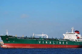 Mới nửa năm, Vinalines đã lỗ hơn 500 tỉ đồng