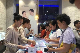 Giá vàng lại bùng nổ, lên đỉnh mới cao nhất từ đầu năm