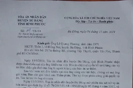 Một thẩm phán và thư ký bị xem xét kiểm điểm