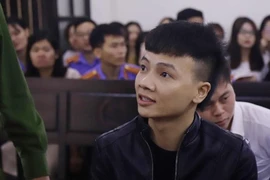 Khá 'bảnh' nói lời sau cùng, hứa ra tù sẽ làm công dân tốt