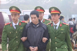 Bị cáo vụ nữ sinh giao gà kêu oan rồi lại nhận tội