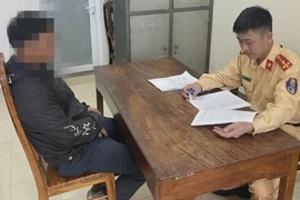 Lập nhóm báo chốt CSGT, 7 người bị phạt 52 triệu đồng