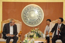 Các nhà khoa học Đức, Mỹ... tìm nguyên nhân cá chết ở miền Trung