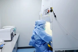 Thanh Hóa nói về máy xét nghiệm 3,7 tỉ đồng