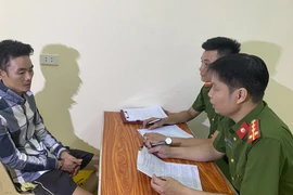 Dùng búa tấn công bố vợ vì mâu thuẫn chuyện đặt tên con