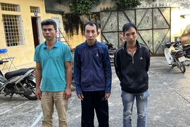 Bắt nhóm cưỡng đoạt tài sản của người bán sai giống lan var