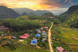 Khám phá thiên đường ngủ quên ở xứ Thanh