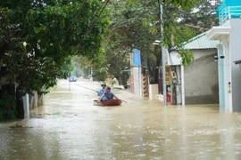 Nhiều nơi ở Thanh Hóa ngập sâu, phải dời dân khẩn cấp