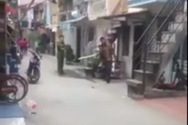 Phó công an phường bị kẻ ngáo đá đâm trọng thương