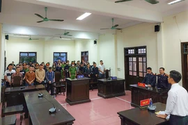 30 thanh niên trong vụ hỗn chiến trước sân vận động ở Quảng Bình lãnh án