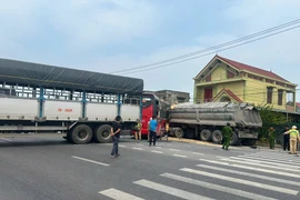 Tai nạn liên hoàn trên Quốc lộ 1A, 8 người bị thương