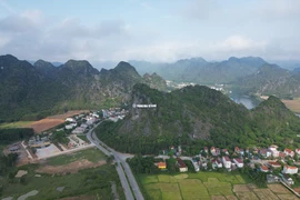 Bài 1: Net Zero - hướng đi cho 'trái tim' du lịch Quảng Bình