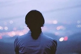 Chồng chết, em hủy thai vì biết mình có H