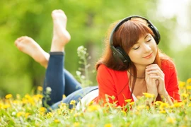 Lê Hoàng dí dỏm với 10 lý do không thèm... lấy chồng