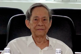 Thương tiếc nhà văn Trần Thanh Giao - nhớ một người hiền queo!