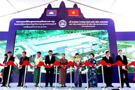Vinamilk và nước cờ đầu tư ngàn tỉ