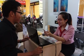 Giải ngân nhanh khi vay tiền mặt với Home Credit
