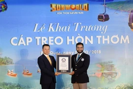 Khai trương cáp treo Hòn Thơm dài nhất thế giới