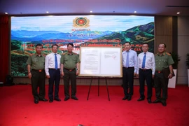 Truyền tải điện 500 kV: Công trình quan trọng an ninh quốc gia