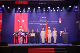 TPBank đón nhận huân chương Lao động hạng Ba