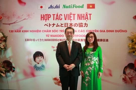 Cái bắt tay của những thầy thuốc Nhật và Việt