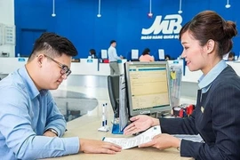 MB 25 năm đồng hành 'Miễn phí – Nhận quà – Trúng nhà tiền tỷ'