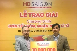 14 khách hàng HD SAISON trúng thưởng 30 triệu đồng ​