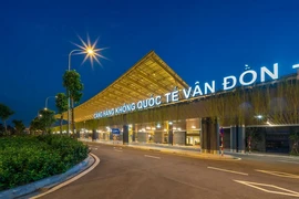 Cảng HKQT Vân Đồn: Sân bay khu vực hàng đầu châu Á 2020 