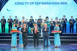 Tôn Hoa Sen nhận Thương hiệu Quốc gia lần thứ 5