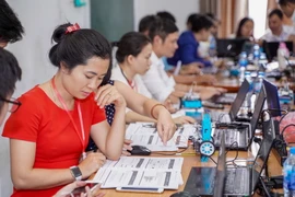 Steam for Vietnam và Vinuni tổ chức khóa học về Robotics