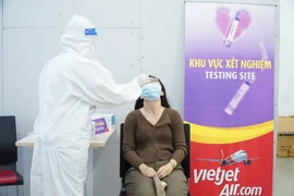 Vietjet: Những chuyến bay 0 đồng, hỗ trợ phí xét nghiệm