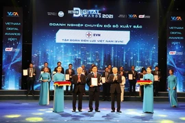 EVN được vinh danh Doanh nghiệp chuyển đổi số xuất sắc năm 2021