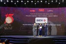 BIDV Visa Platinum Cashback Online lọt Top 10 tin dùng Việt Nam 2021