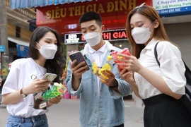 Nóng trong tuần: Cùng Trà Xanh Không Độ tìm tỷ phú